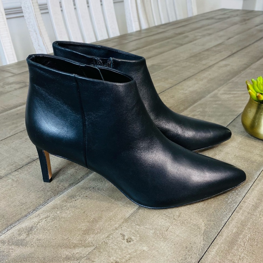 Veronica Beard Leone Pointed Toe Kitten Heel Bootie Black Leather Women's 6.5